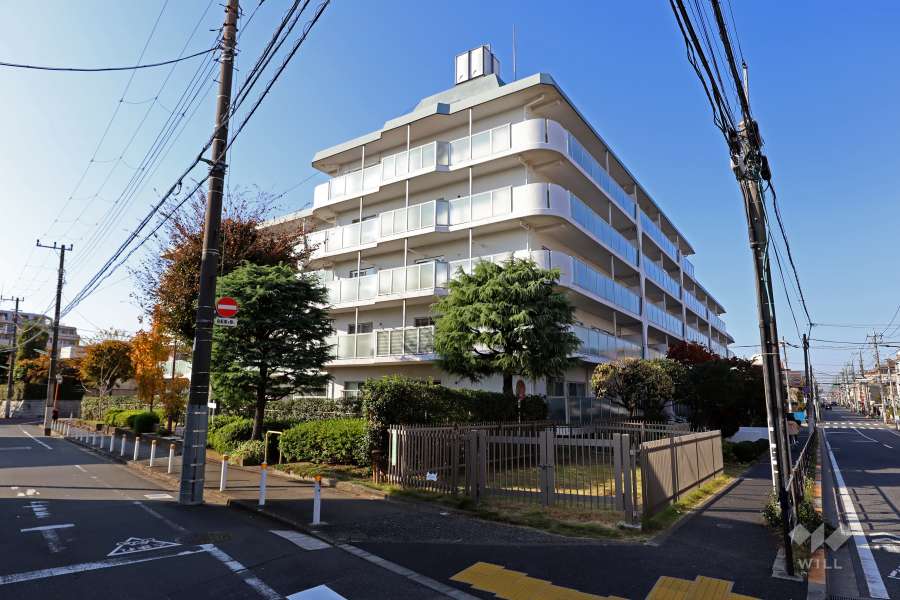 メイツ桜新町の外観(南東側から)