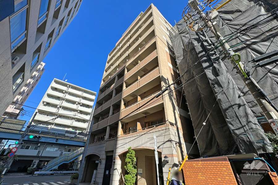 ステージファースト三軒茶屋アジールコートの外観（南西側から）