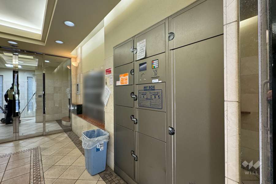 共用ポストと宅配ボックス