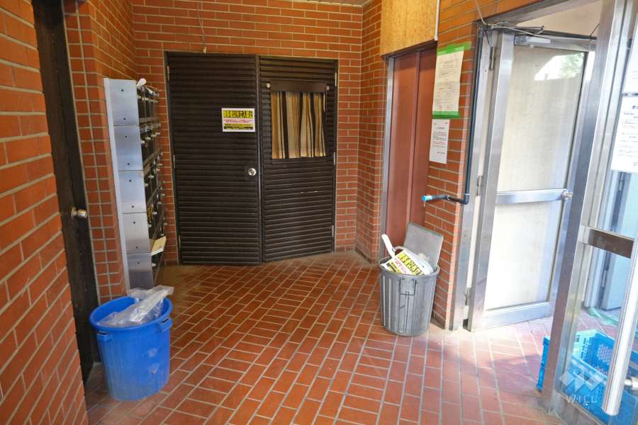 エントランスホール