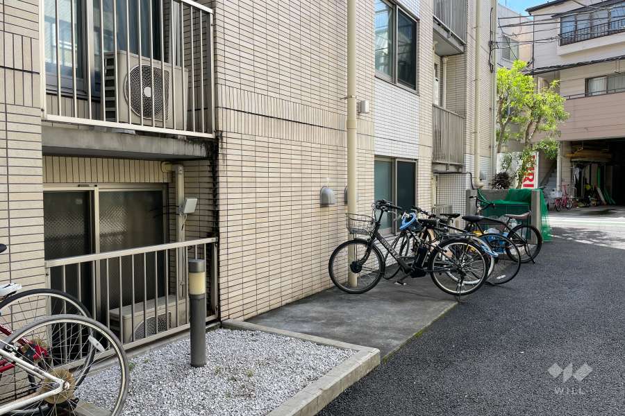 駐輪場