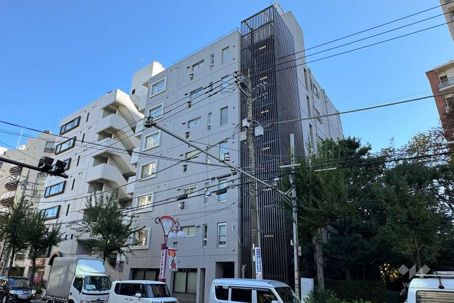 三軒茶屋サンハイツの外観（北西側から）