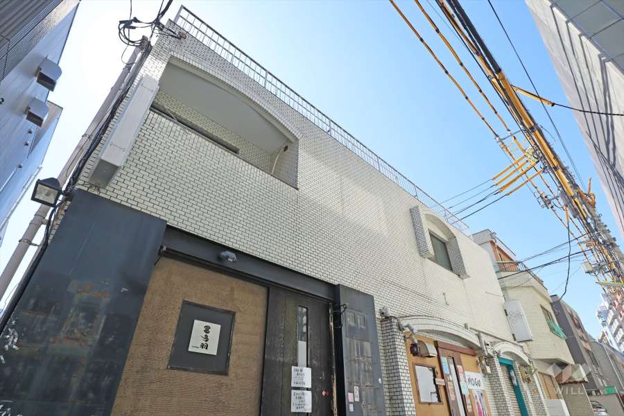 プラザ三軒茶屋の外観(北東側から)