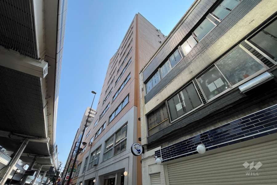 三軒茶屋ターミナルビルの外観（西側から）