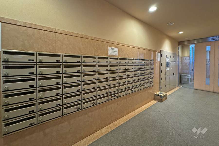 宅配ボックスと共用ポスト