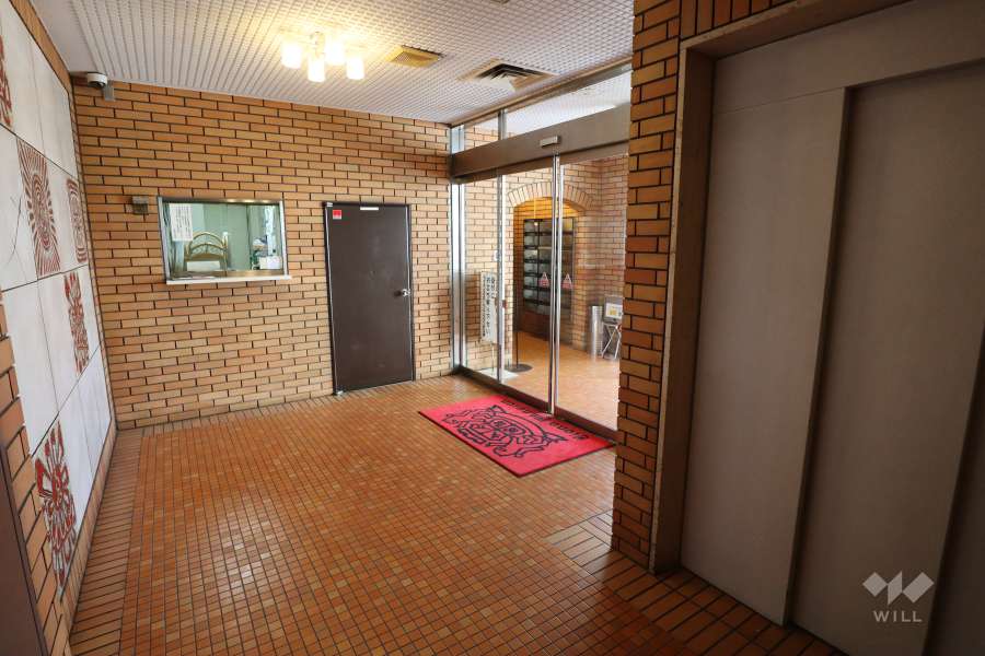 エントランスホール