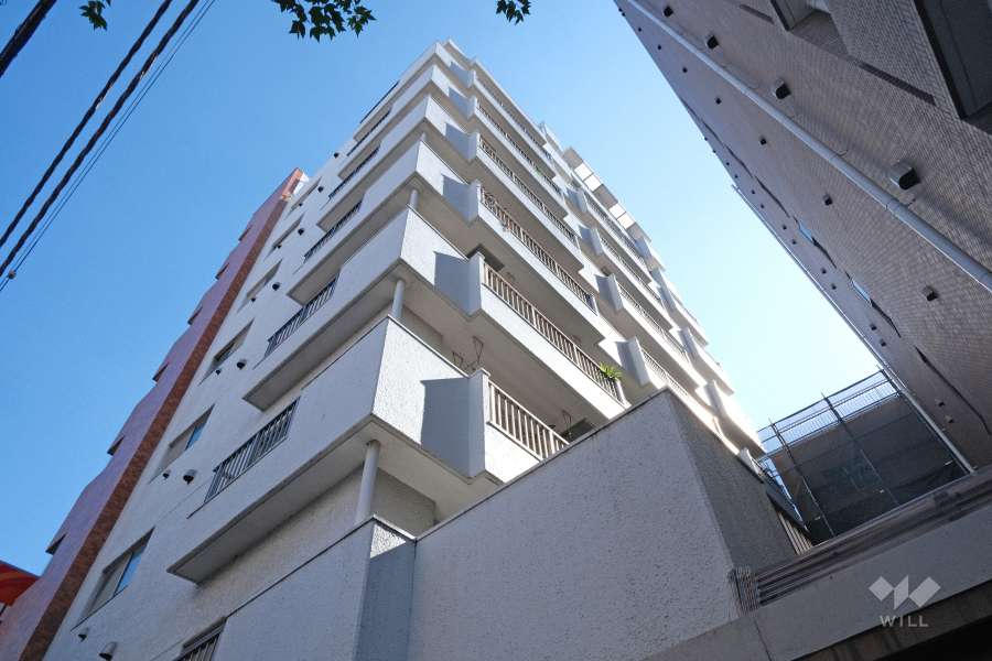 モナーク三軒茶屋の外観（北西側から）