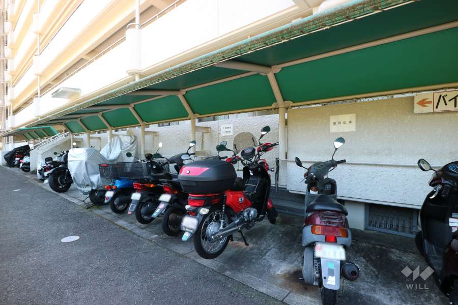 バイク置場