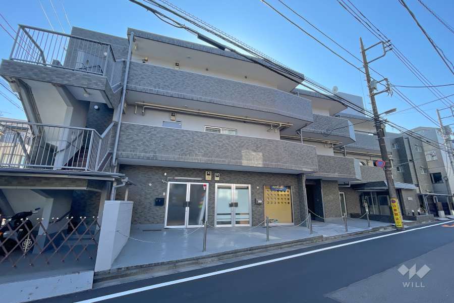 三軒茶屋ダイヤモンドマンションの外観（北東側から）