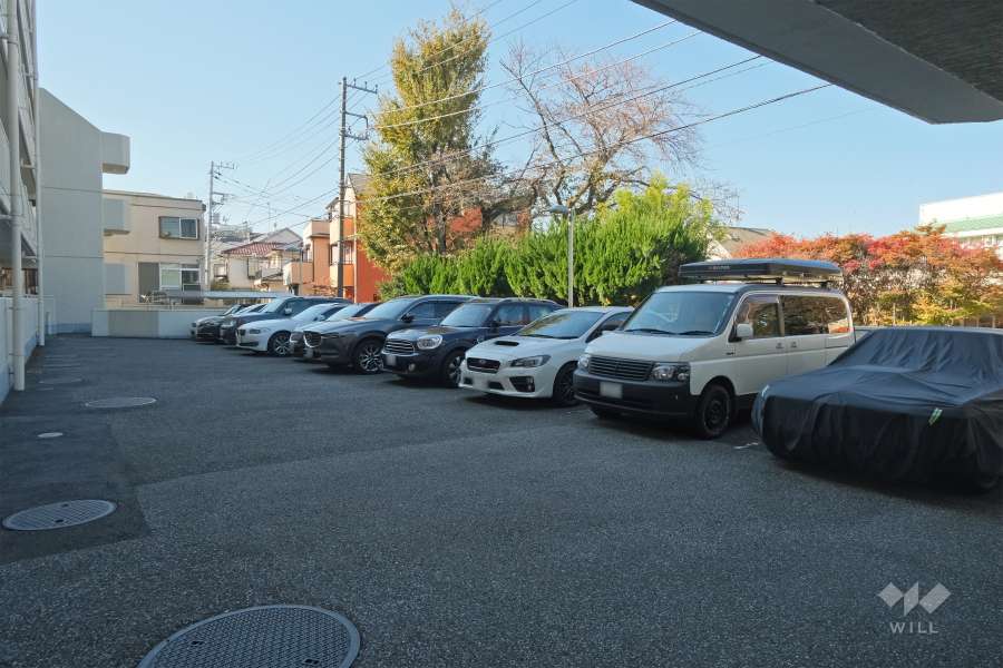 敷地内駐車場（屋外平面式）