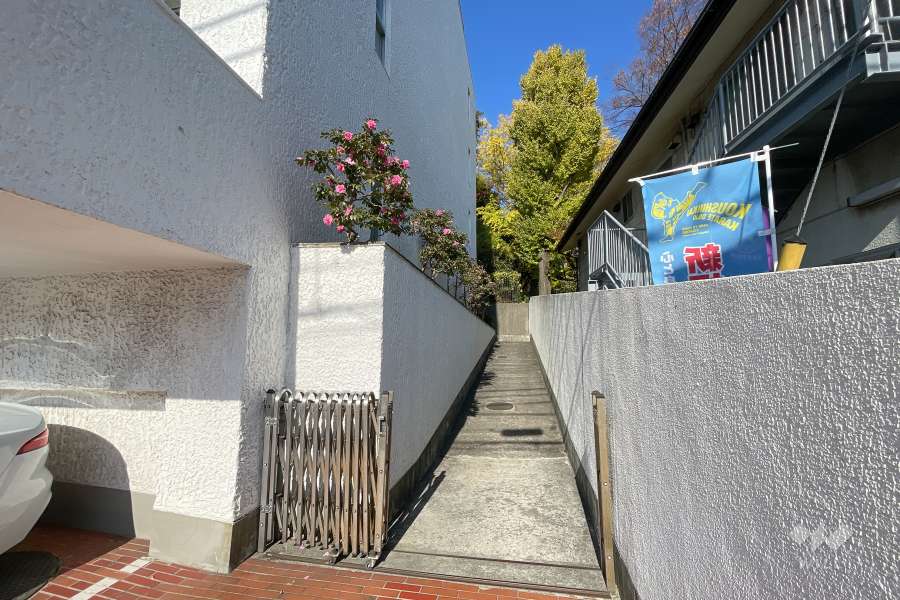 駐輪場の出入り口