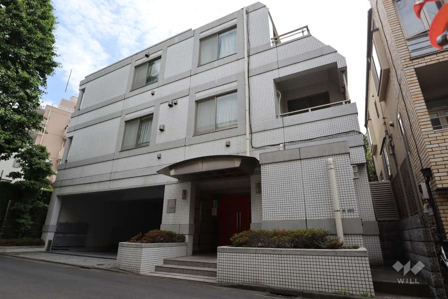 センチュリーハイツ三宿の外観（北東側から）