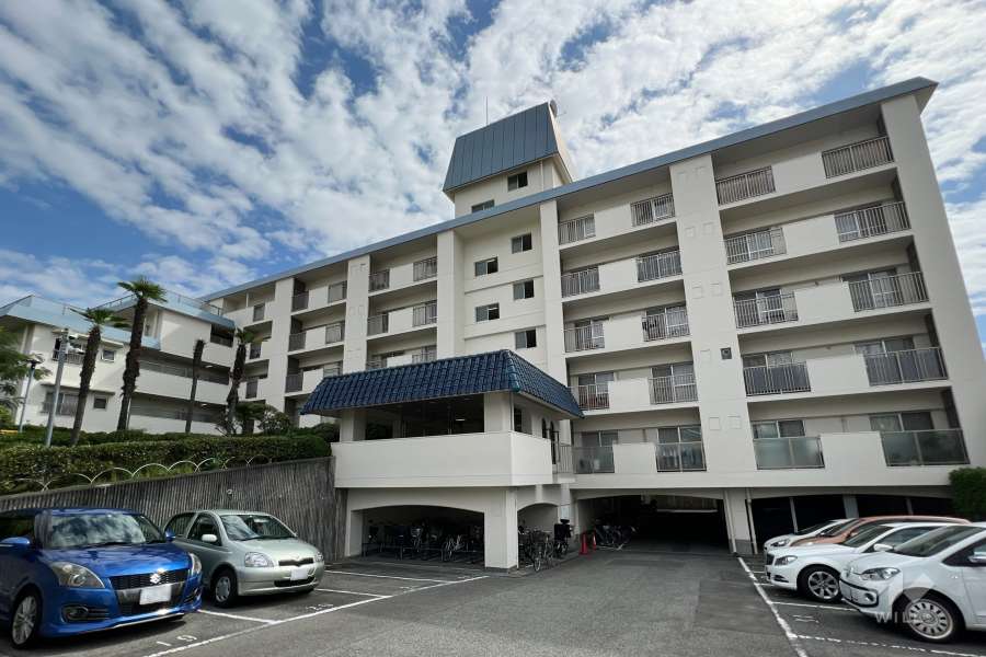 東建芦屋マンションの外観（北西側から）