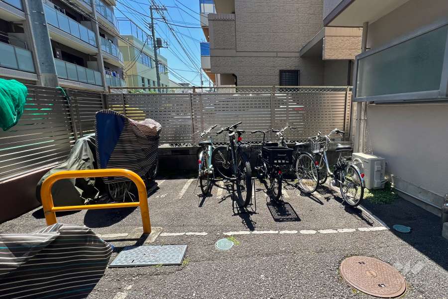 駐輪場