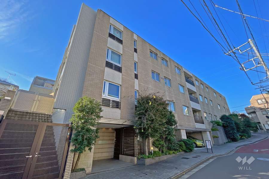 ザ・パークハウス三軒茶屋の外観（北東側から）