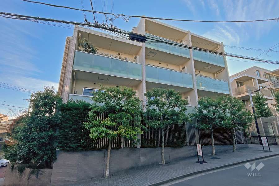 ザ・パークハウス三軒茶屋の外観（西側から）