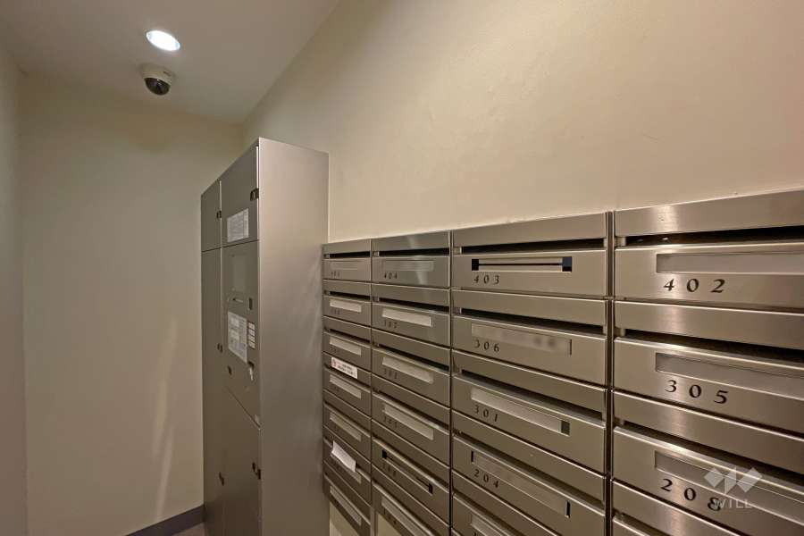 宅配ボックスと共用ポスト