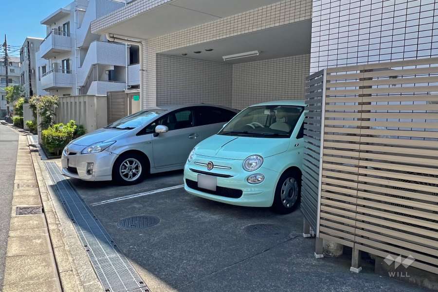 敷地内駐車場（屋外平面式）