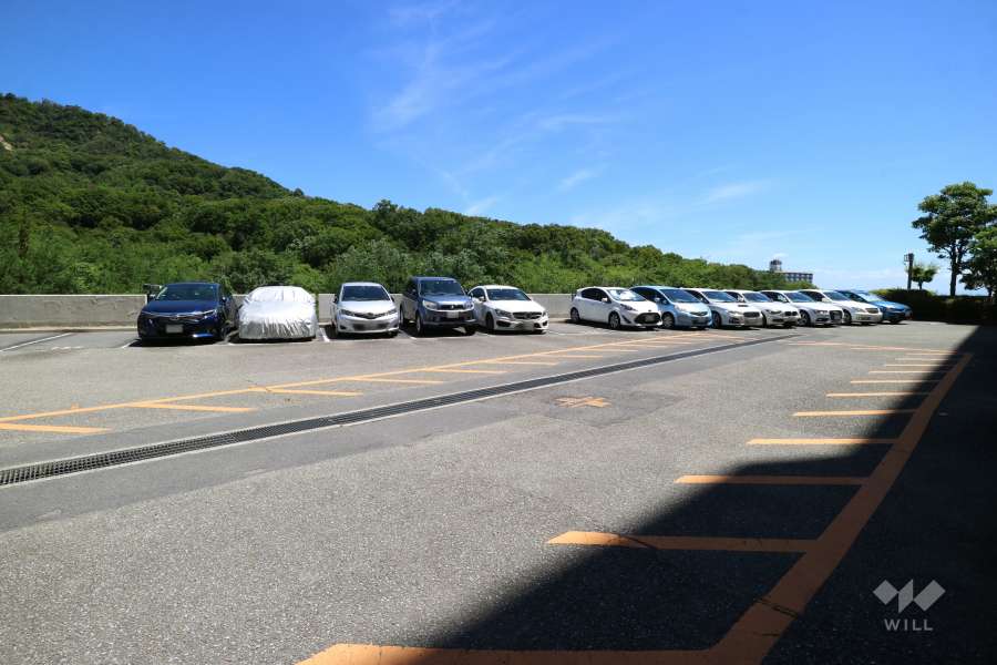 敷地内駐車場（屋外平面式）