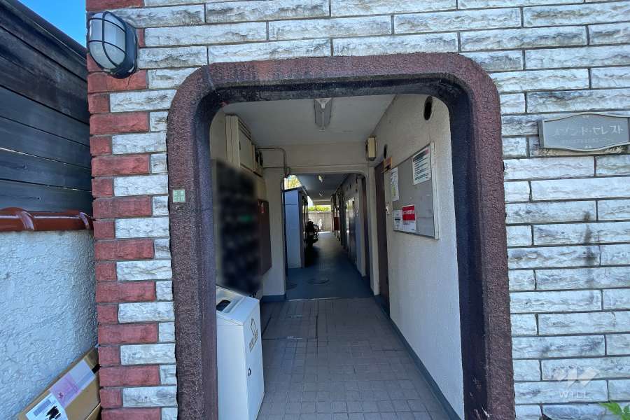敷地の出入り口