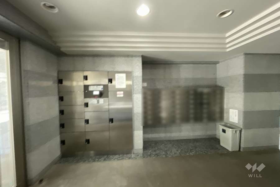 共用ポストと宅配ボックス　