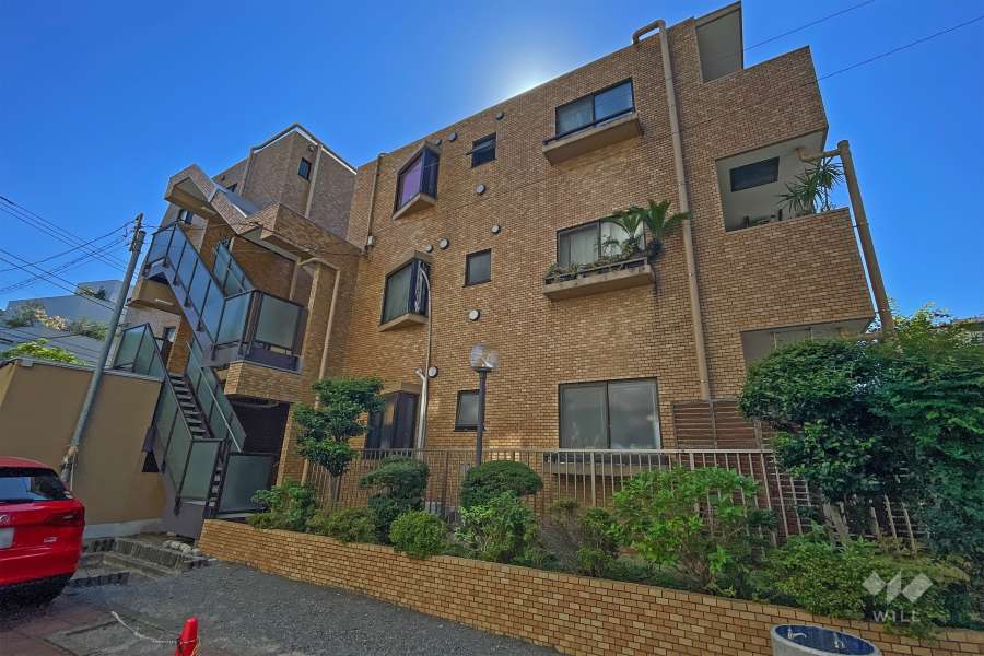 ライオンズマンション松原第2の外観（北西側から）