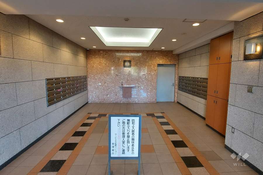 エントランスホール