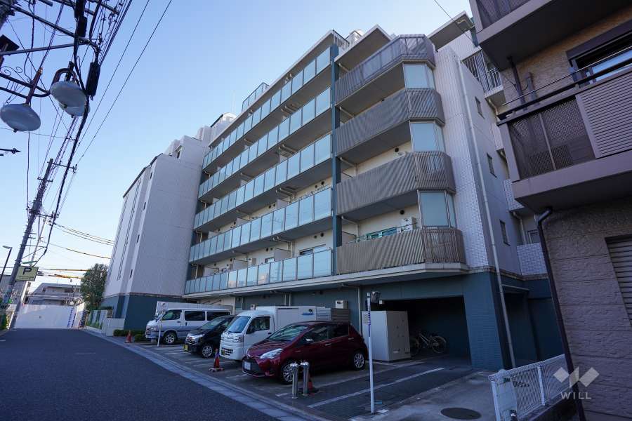 ベリスタ下高井戸駅前の外観（北東側から）