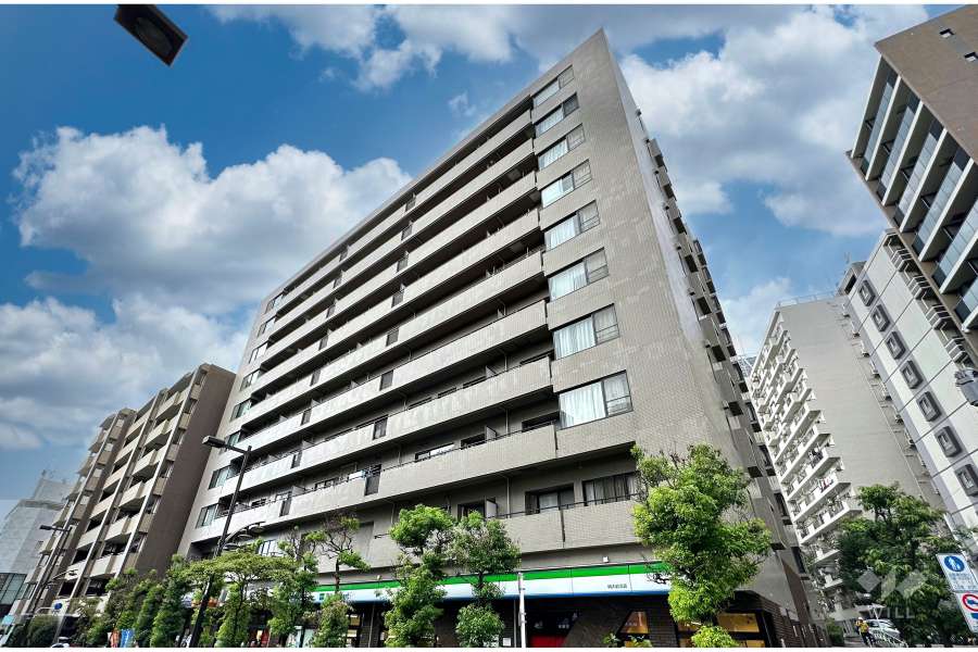 チュリス明大前の外観（北東側から）