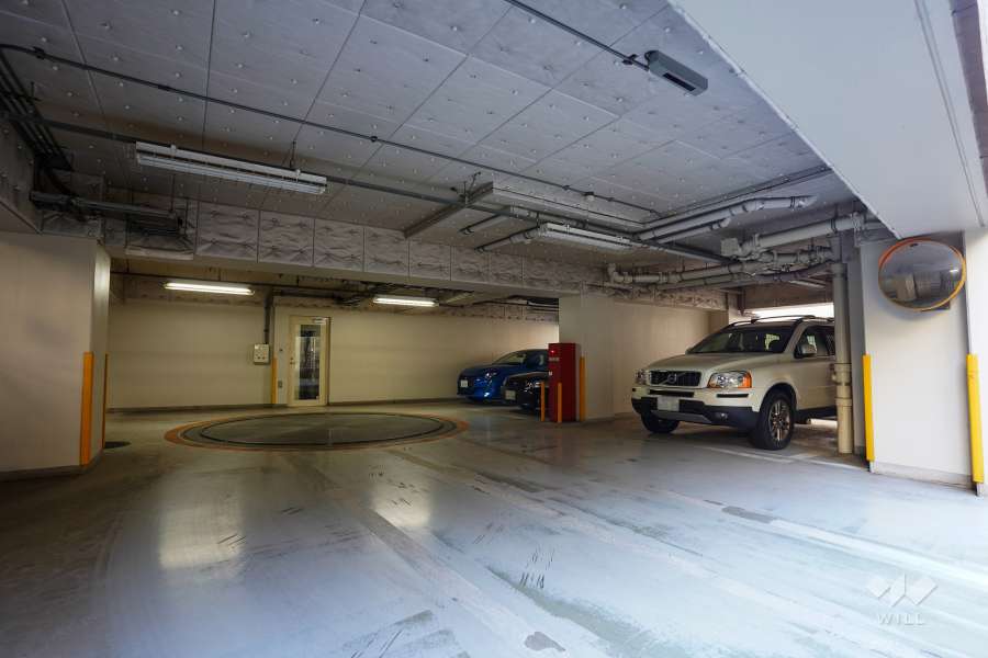 敷地内駐車場（屋内平面式）