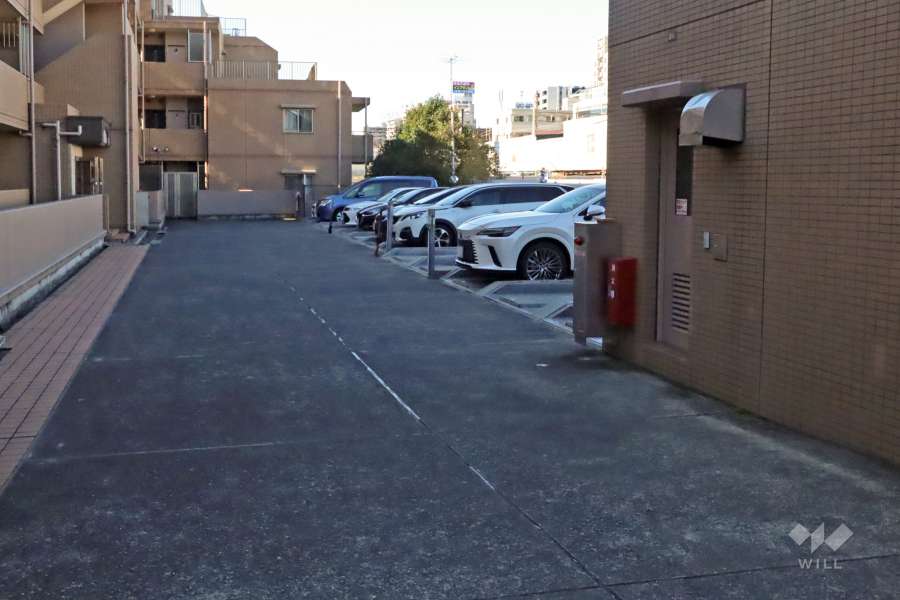 敷地内駐車場（屋外機械式）