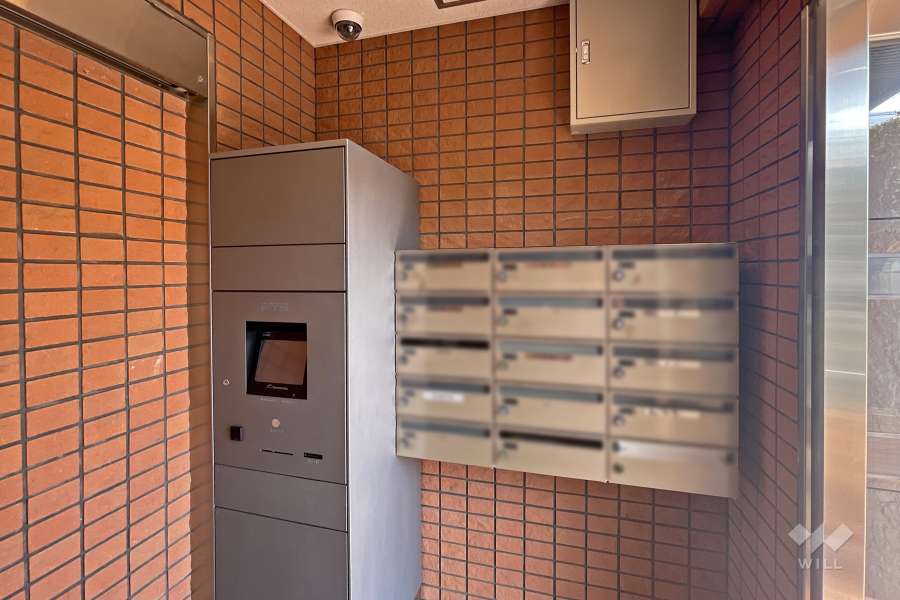 宅配ボックスと共用ポスト