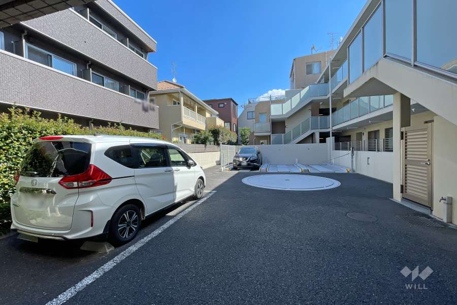 敷地内駐車場（屋外平面式と屋外機械式）