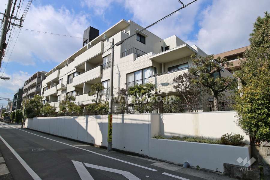 芦屋大原町パーク・ハイムの外観（南東側から）
