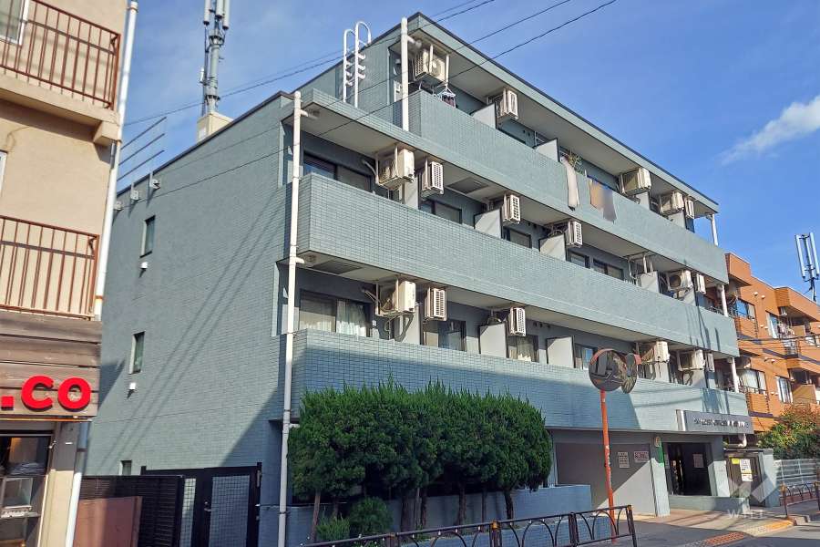 スカイコート世田谷千歳烏山第５野外観(北西側から)