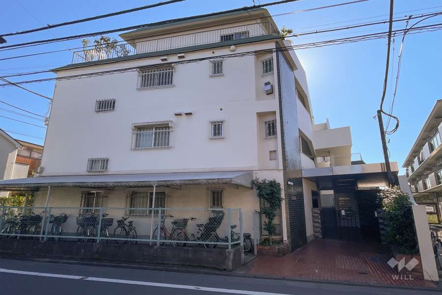 祖師谷ヒミコマンションの外観（北西側から）