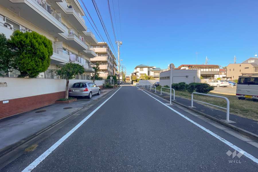 敷地内駐車場（屋外平面式）