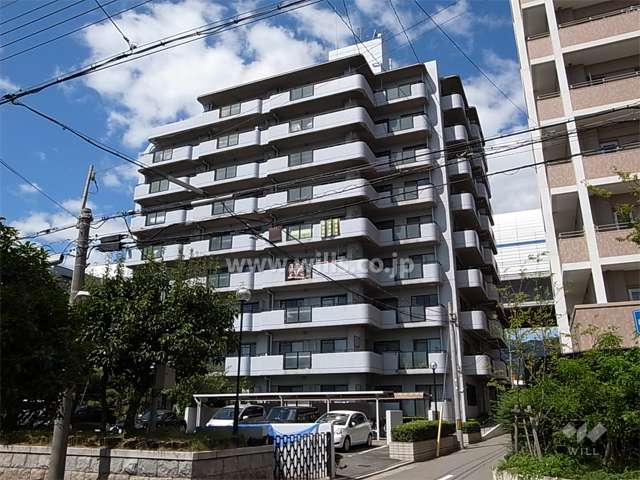 コスモ芦屋竹園の外観（南東側から）