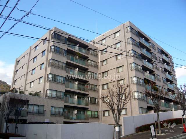 シャトー芦屋の外観（南西側から）
