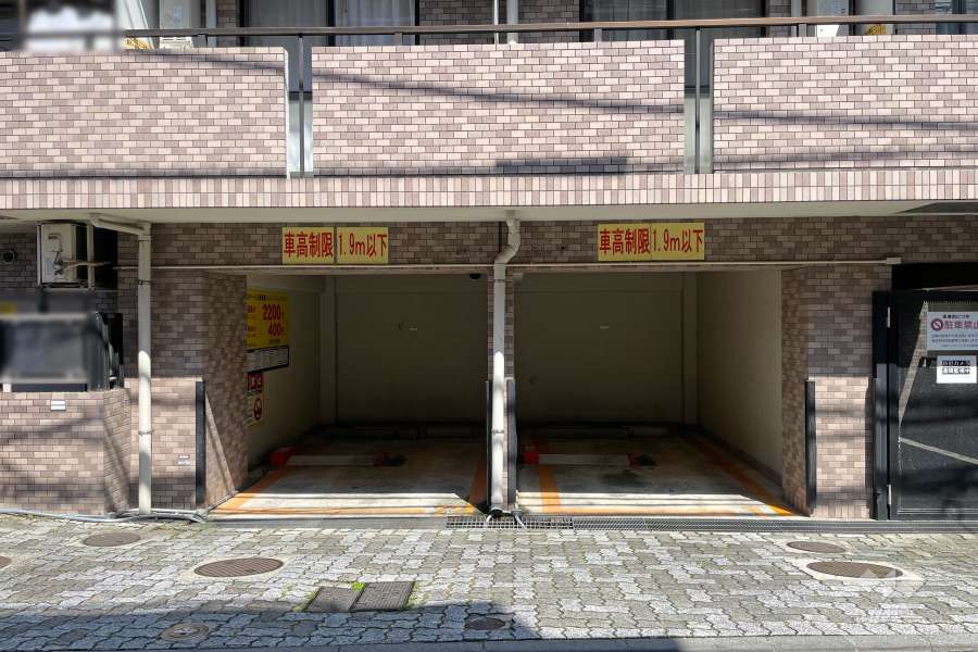 敷地内駐車場（屋内平面式）