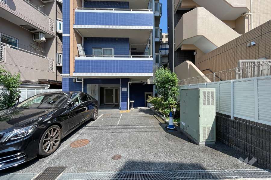 敷地内駐車場（屋外平面式）