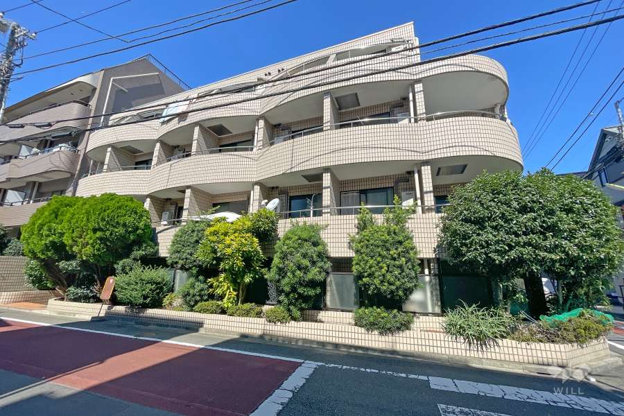 レジダンス・イン・三軒茶屋の外観（南東側から）