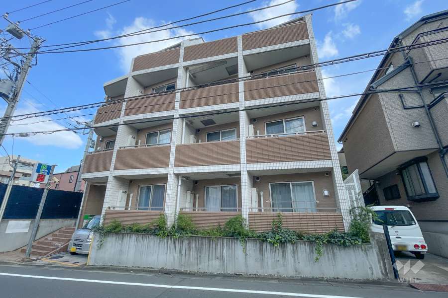 ディム三軒茶屋の外観（南西側から）