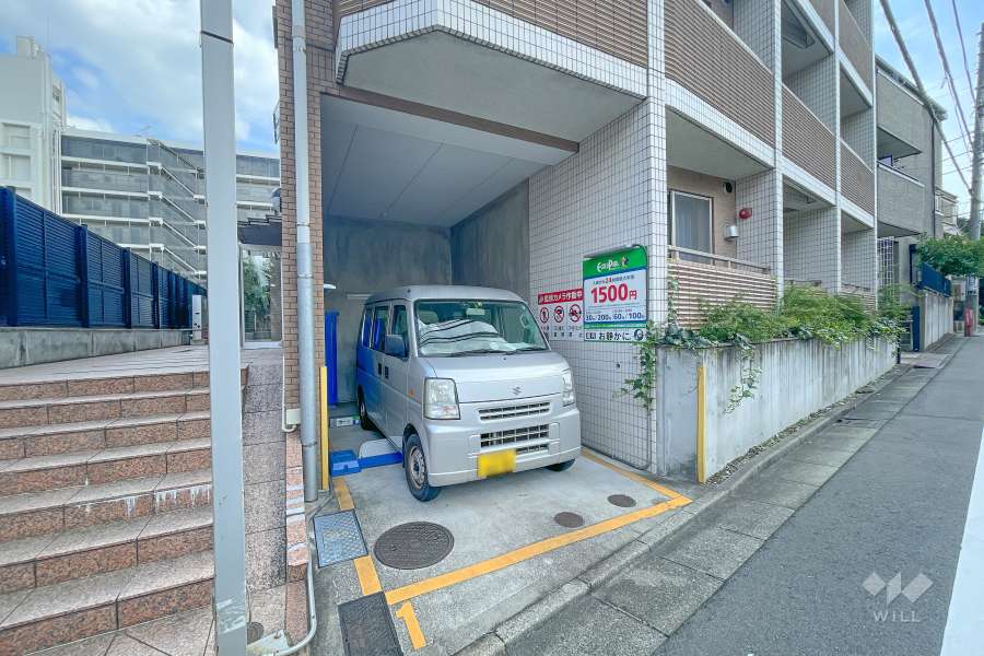 敷地内のコインパーキング