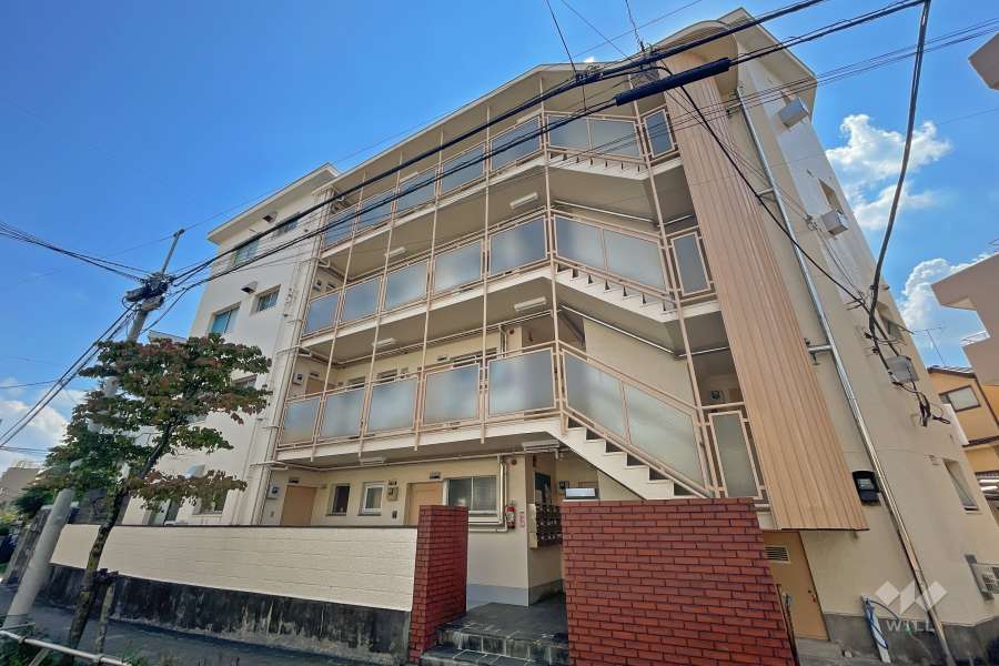 駒留マンションの外観（北西側から）