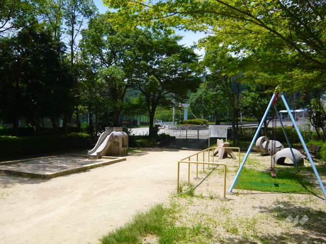 隣接する『きのこ広場』