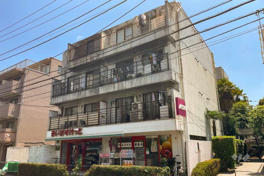 マツグママンションの外観（北西側から）