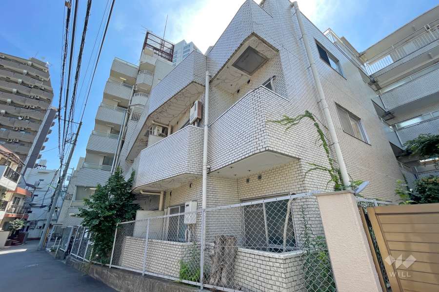 セントヒルズ三軒茶屋の外観（西側から）