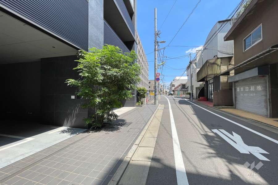 敷地南西側の前面道路　