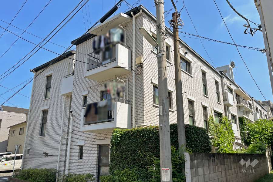 中銀上馬マンシオンの外観（北西側から）